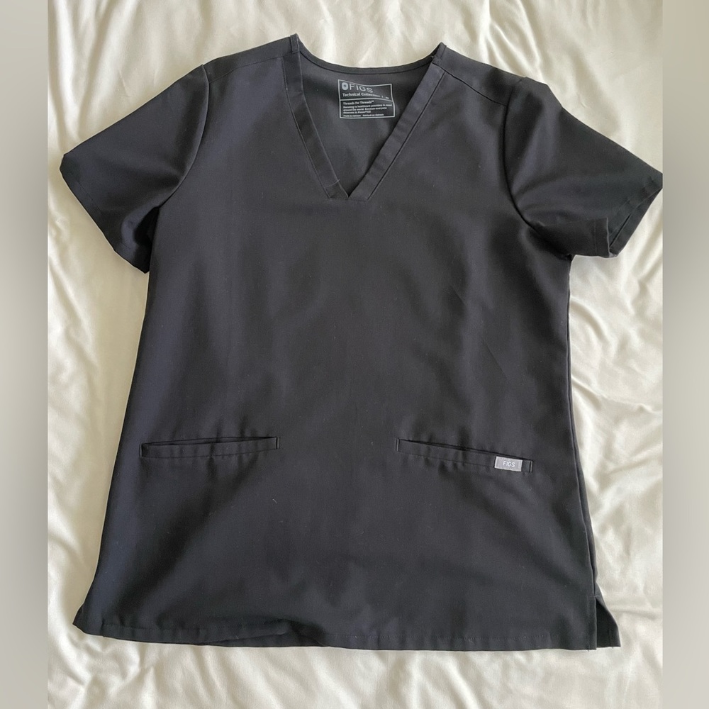 Figs Scrub Set - Scrub Top and Basic Scrub Pants Mid-rise